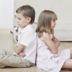 Как научить ребенка извиняться? Советы психолога